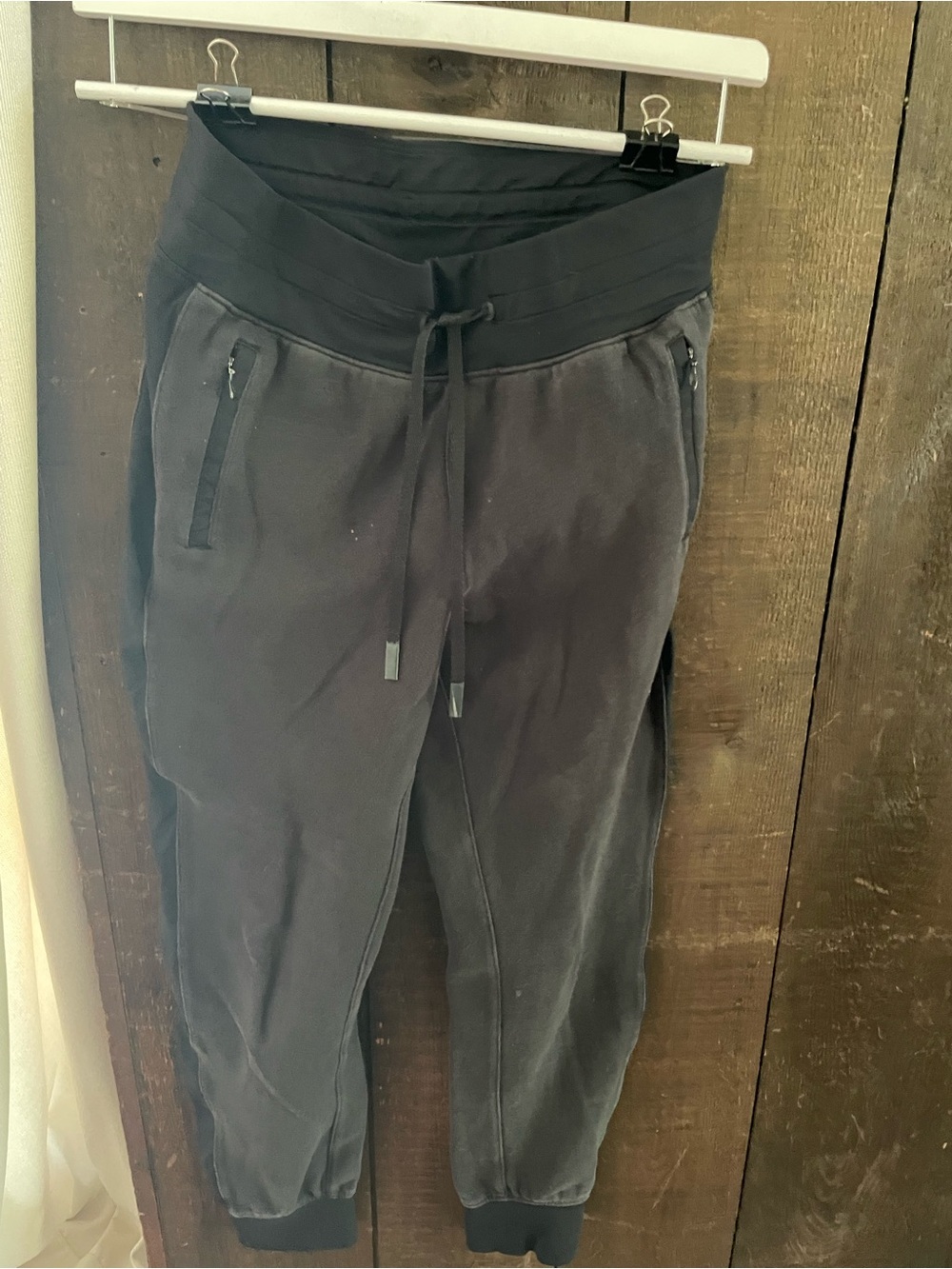 Lululemon joggers